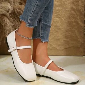 BRAND NEW ME TOO WOMEN'S MARRY JANE FLAT